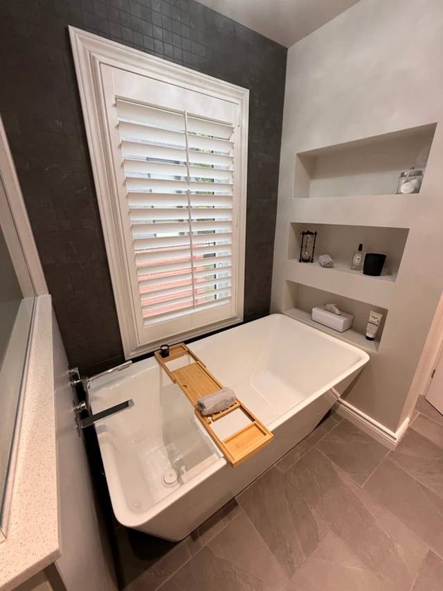 Salle de bain et stores